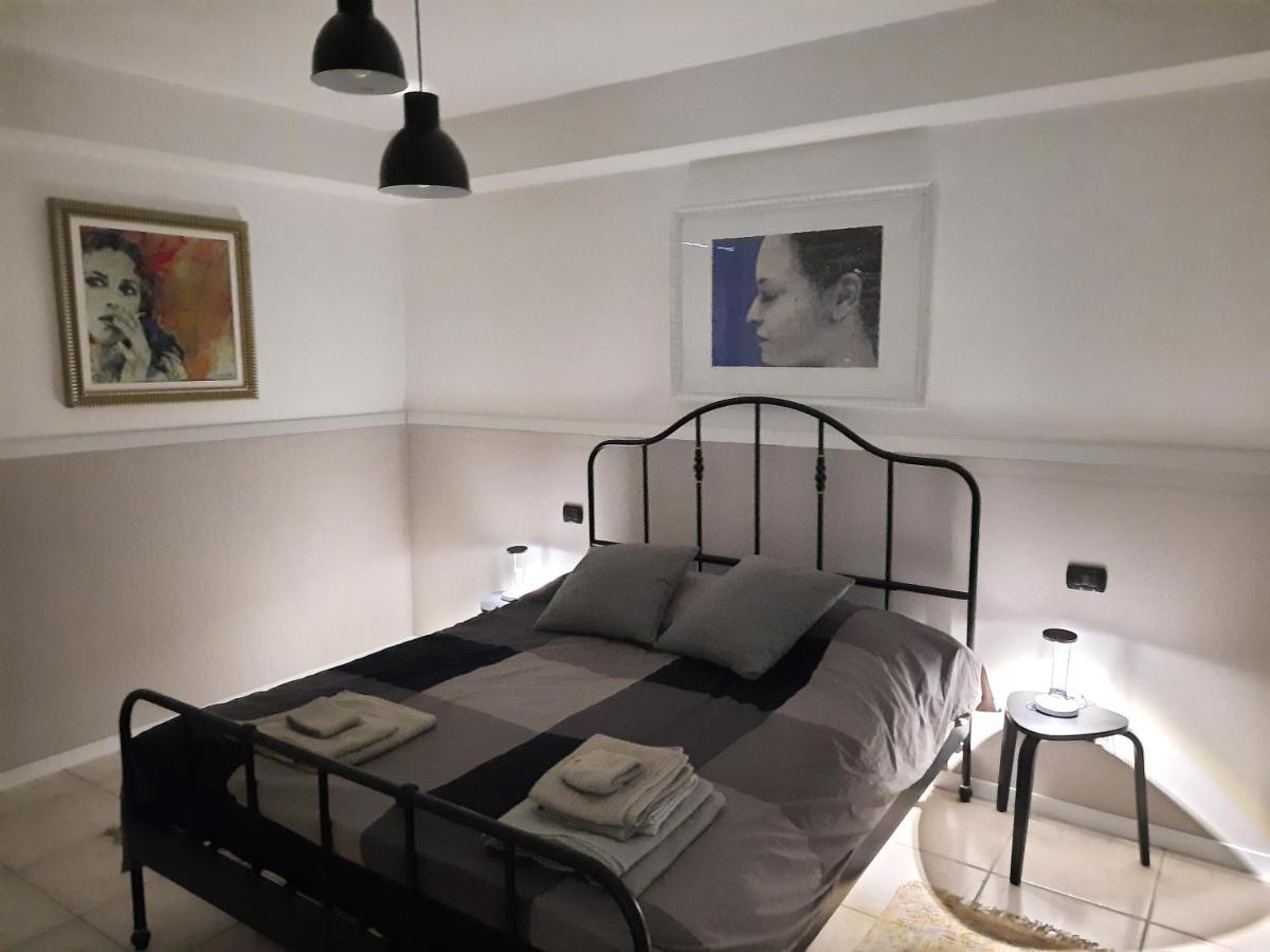 Residenza Nisio Villa Bari Buitenkant foto